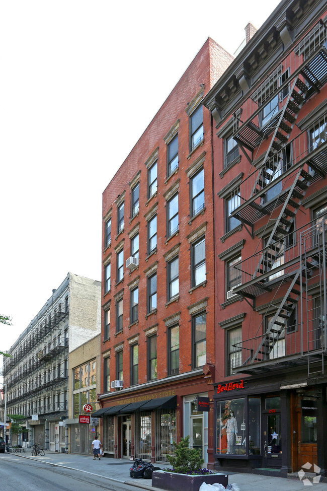 254 elizabeth street new york ny 10012