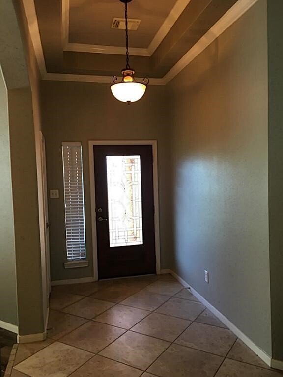 Foto del edificio - 24419 Lake Path Cir