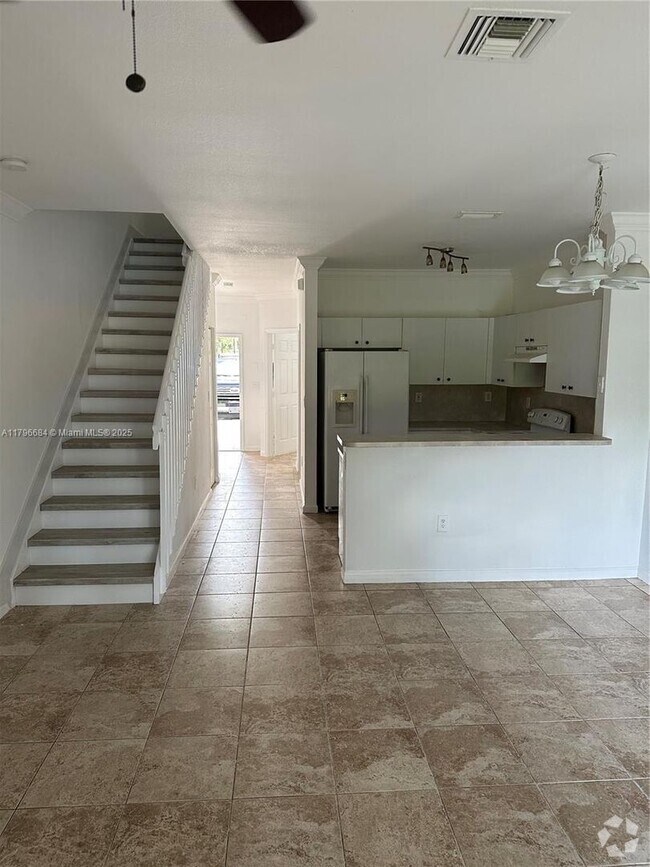 Building Photo - 4513 Woodland Cir