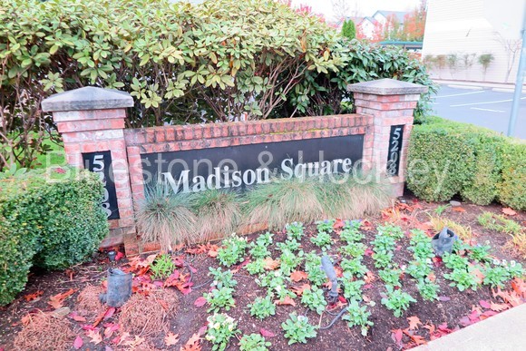 Foto principal - 5208 NE 78th Ave