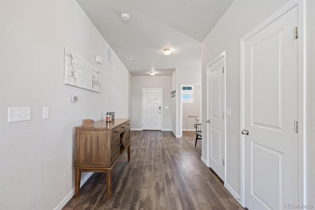 Building Photo - 12855 Randles Ave