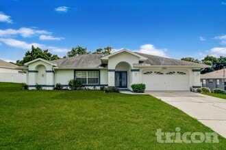 Building Photo - 9350 Mallard St