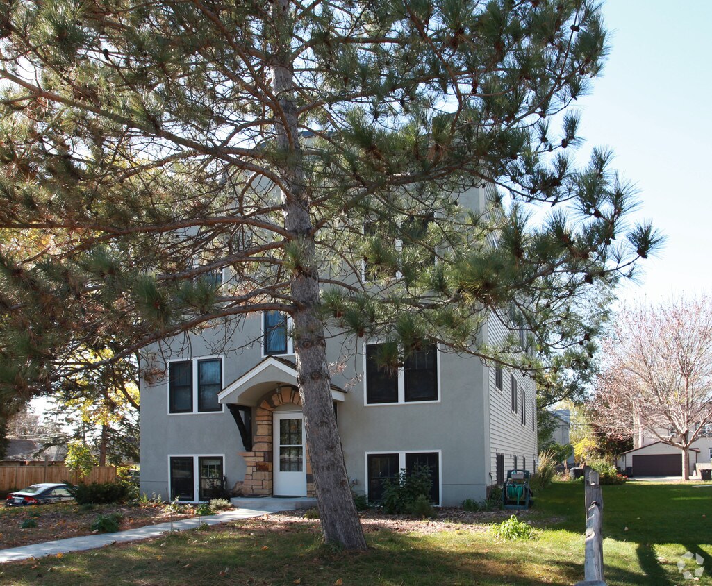 Foto del edificio - 4252 28th Ave S