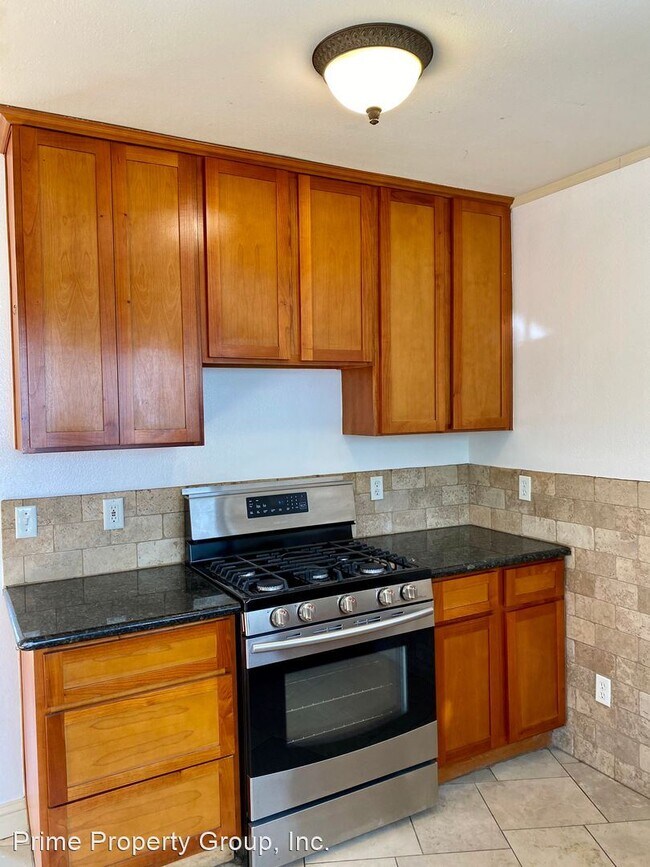 Foto del edificio - 1 br, 1 bath House - 2515 Wakefield Ave.