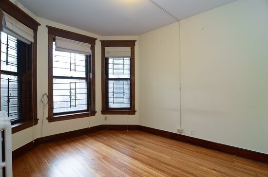 Foto del edificio - 2919 N Halsted St