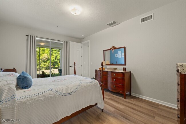 Foto del edificio - 17486 Old Harmony Dr