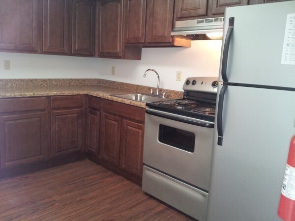 Foto del edificio - RentFrostburg Apartments - 86 Bowery St