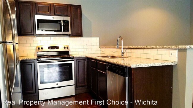 Building Photo - 3 br, 2 bath House - 5291 N Cypress Cir