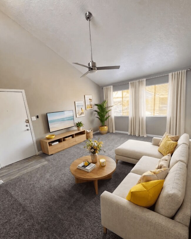 Interior Photo - Vista Del Sol Apartments