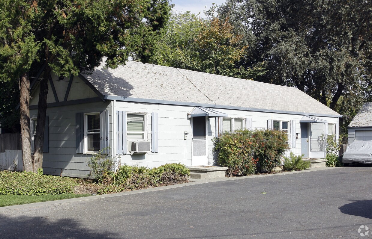 Primary Photo - 416-420 J St