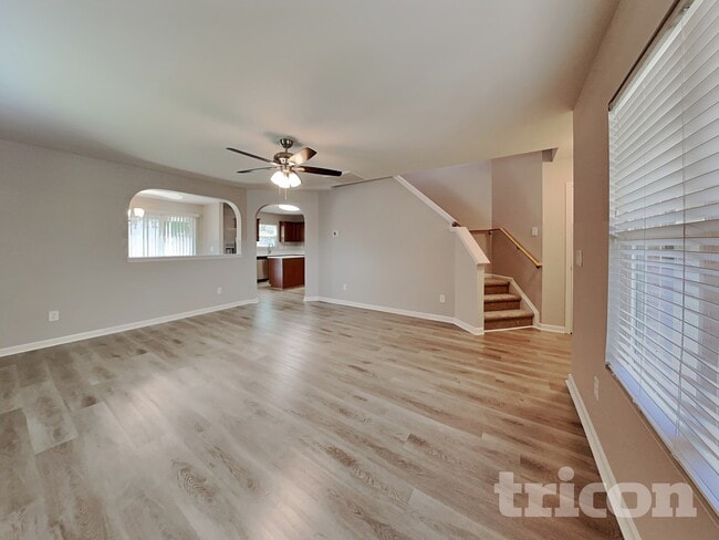 Foto del edificio - 4211 Offshore Dr