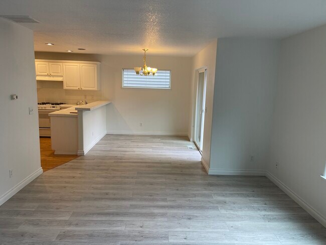 Foto del edificio - 16586 NW Desert Canyon Dr