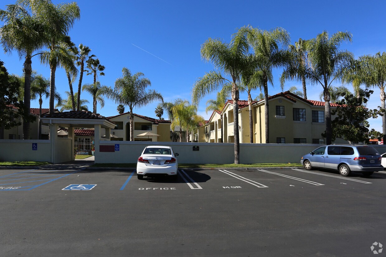 Foto principal - Los Olivos Apartments