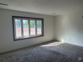 Building Photo - 7970 Mentor Ave