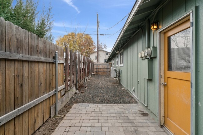 Building Photo - 2107 Airport Ave