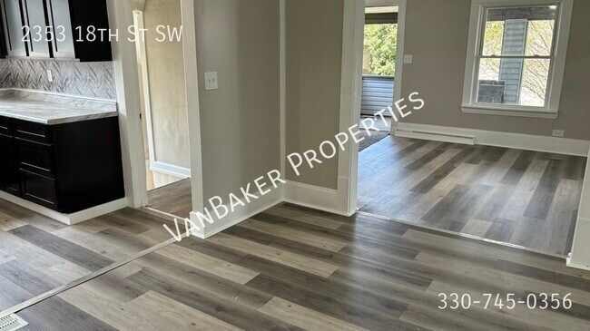 Building Photo - 2353 18th St SW