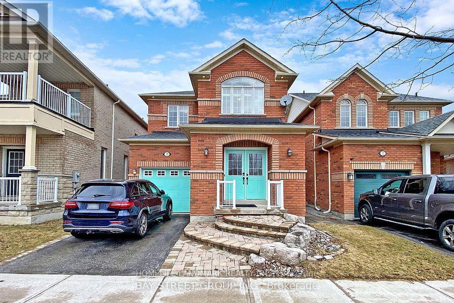 Photo principale - 70 GOLDENWOOD Crescent