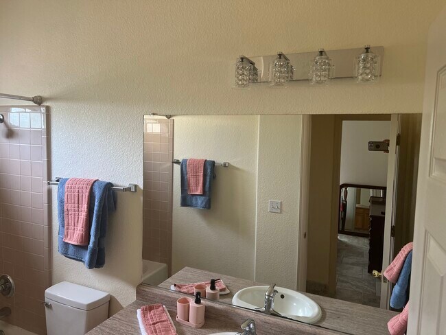 Foto del edificio - 2902 Quasar Dr