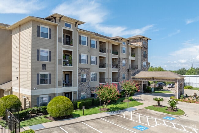 Building Photo - West Oaks Village 55+ Active Adult Community