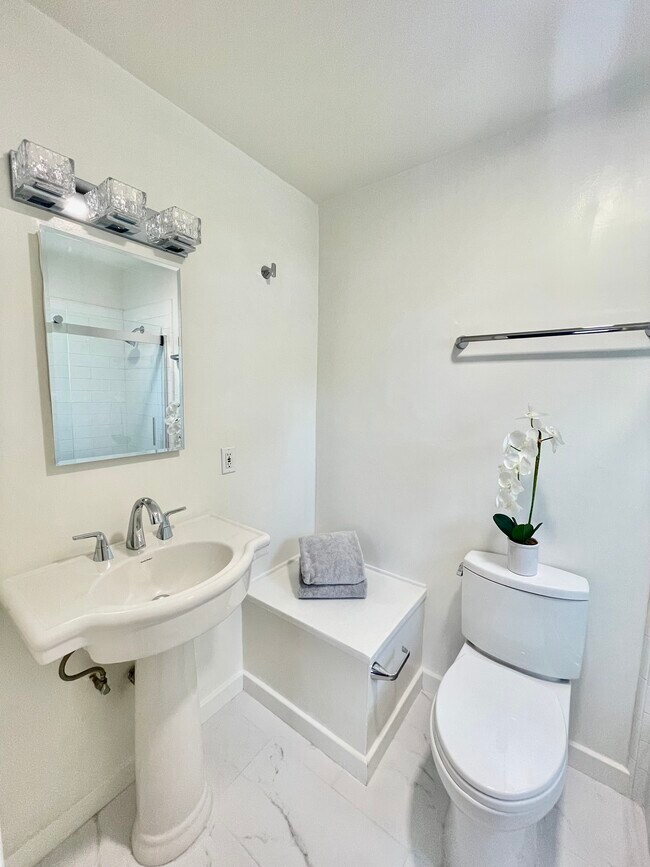 Foto del edificio - 1534 N Ave 47