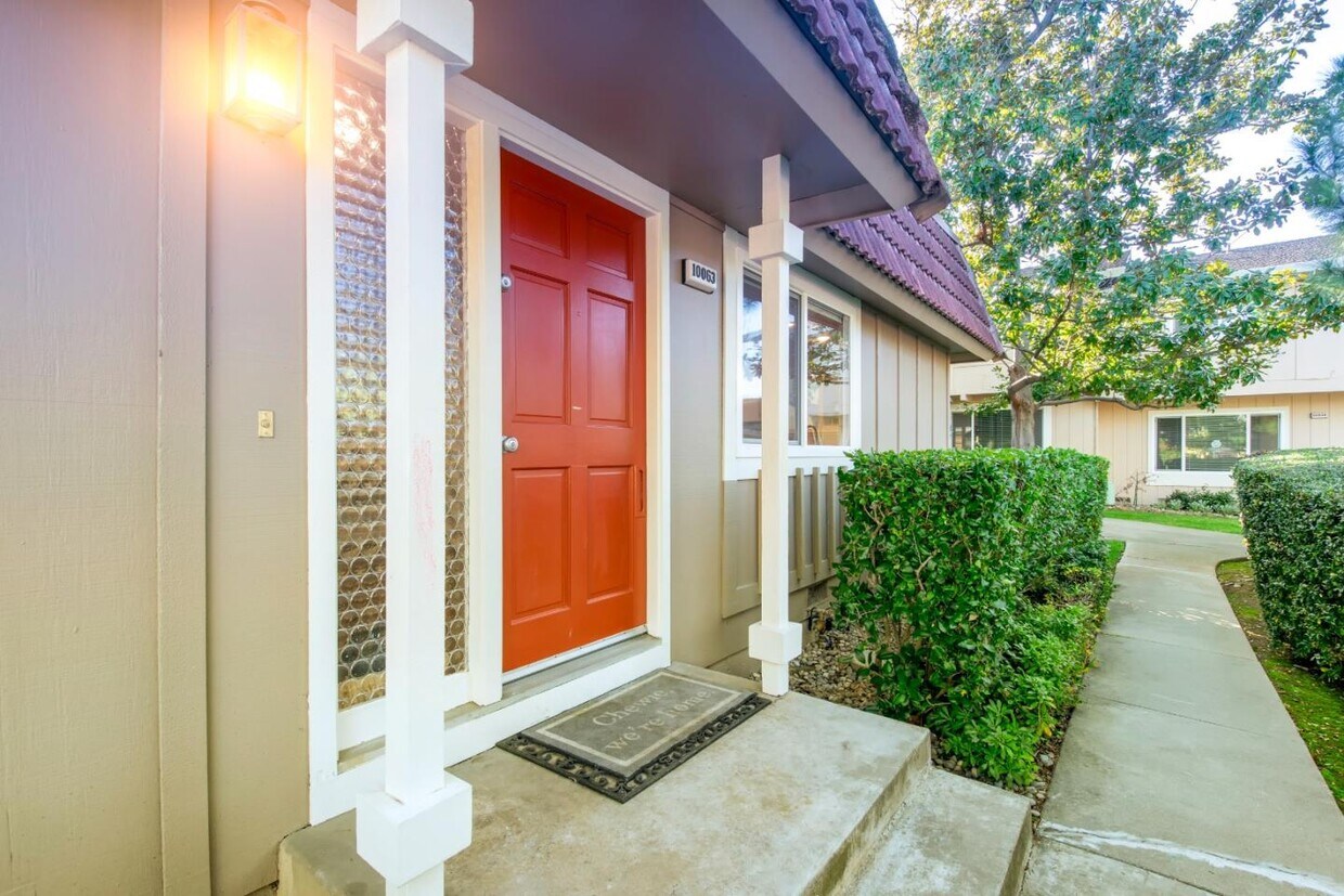 0 Long Oak Ln, Cupertino, CA 95014 Townhouse for Rent in Cupertino, CA