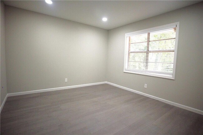 Foto del edificio - 2637 Lester St