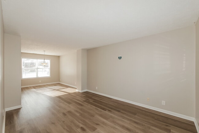 Foto del edificio - 1223 Thornmeadow Cir