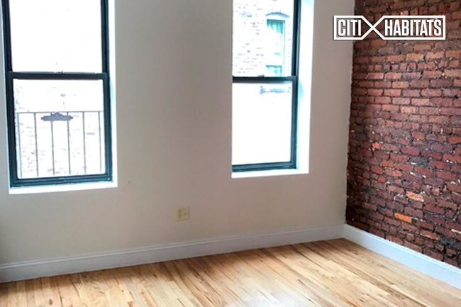 Foto del edificio - 351 Wadsworth Ave