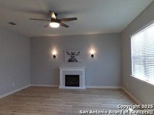 Foto del edificio - 6310 aster