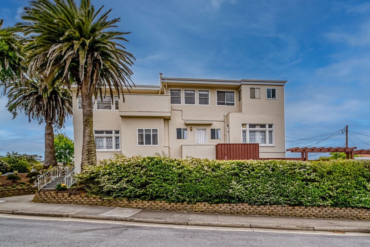 Primary Photo - BALBOA TERRACE HOME FOR RENT - $7,350/month