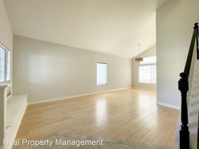 Building Photo - 4 br, 3 bath House - 4606 Allende Ave