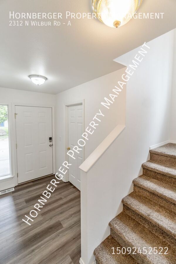Building Photo - 2312 N Wilbur Rd