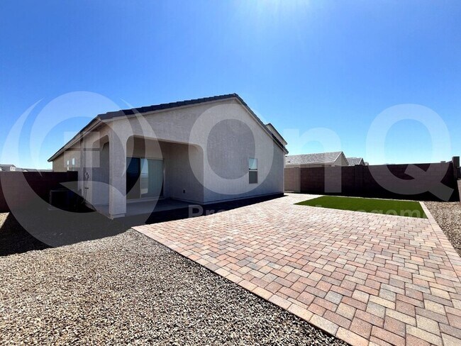 Building Photo - 12040 Patricia Ann Dr