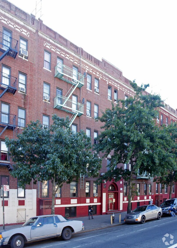 Building Photo - 1236 Grand Concourse