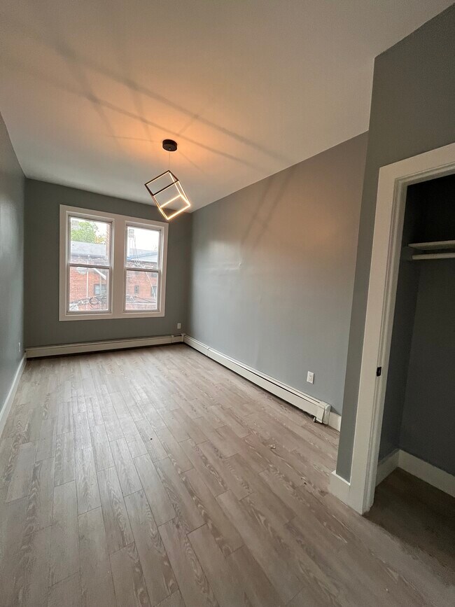 Dormitorio grande dos - 28 Dales Ave