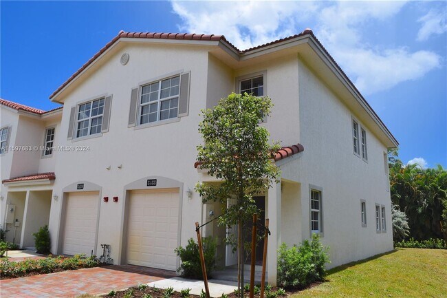 Foto del edificio - 8472 W McNab Rd