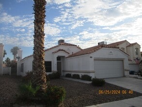 Building Photo - 8216 Grassy Point Cir