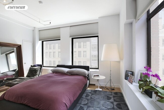 Building Photo - 181 Hudson St