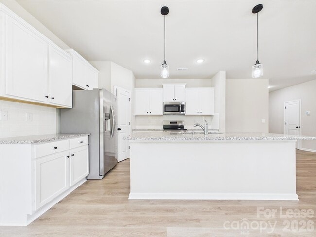 Foto del edificio - 9058 Stoney Waters Ct