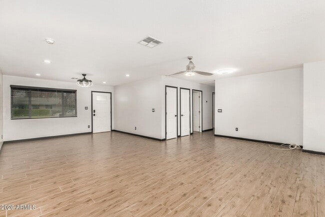 Foto del edificio - 2201 E Montecito Ave