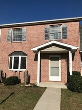 Building Photo - 93 Nottingham Dr