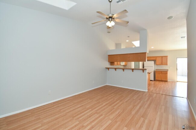 Foto del edificio - 9157 E 31st Ln