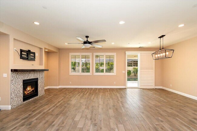 Building Photo - 82815 Wheatley Ct