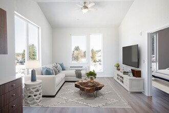 Top Floor Midrise - Villas at 28th