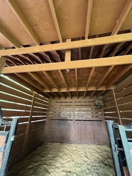 Foto del edificio - 1711 Stallion Dr