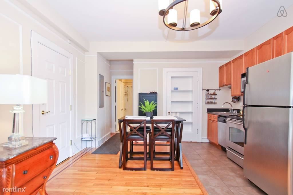 Primary Photo - 1613 Harvard St NW