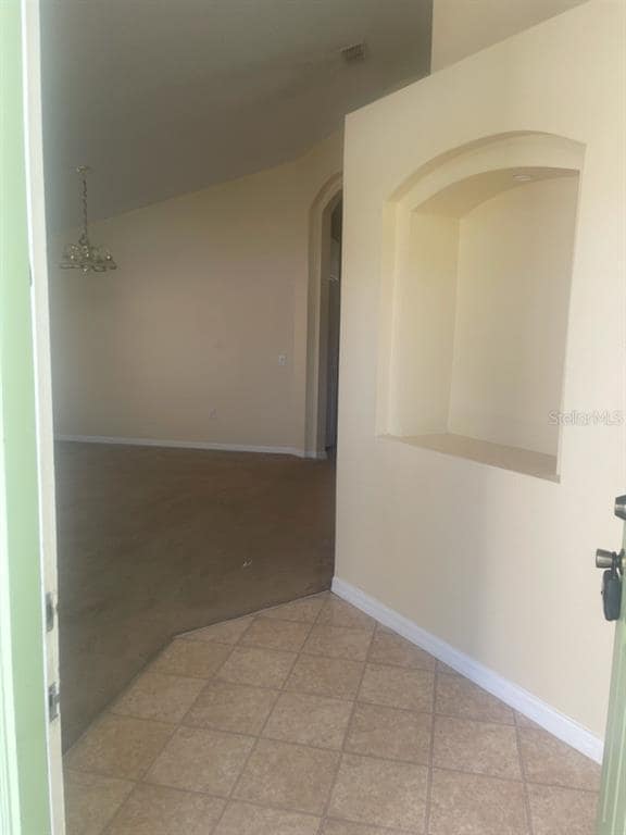 Building Photo - 1353 Rebecca Dr