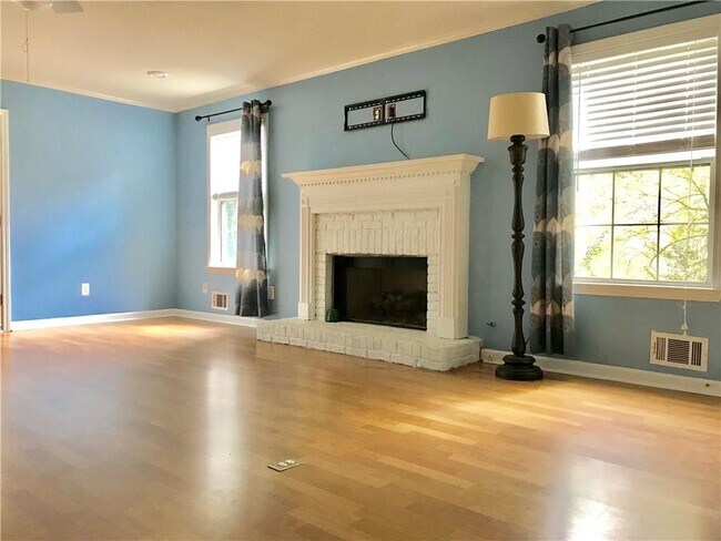 Foto del edificio - 3354 Roundfield Cir