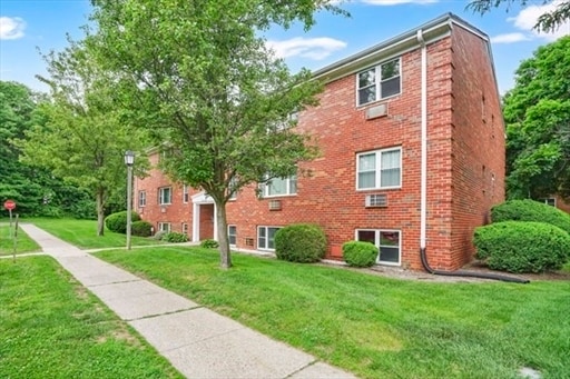 Building Photo - 272 Regency Park Dr