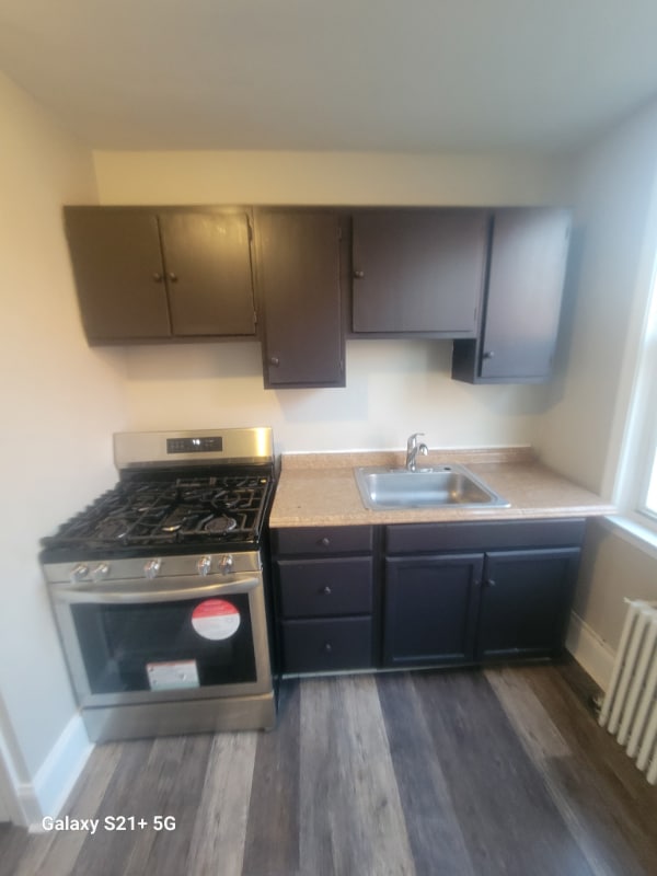 Photo - 2730 E Preston St Apartment